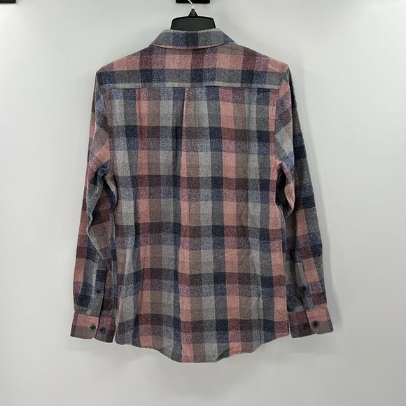 Vustra Men's Craisin Navy Flannel Button Down Shirt - Small - New with tags - Picture 7 of 7